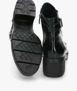 Botines FluchosF2107 en charol negro