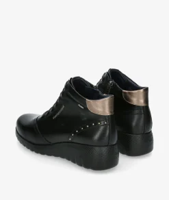 Botines FluchosF2246 en negro