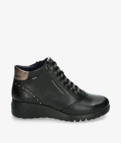 Botines FluchosF2246 en negro