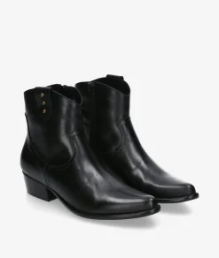 Botines pabloochoa.shoesCALIOPE SB TACHAS en negro