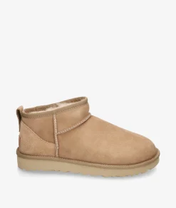 Botines UGGCLASSIC ULTRA MINIen beige