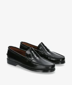 Castellanos Traveris 93000 en negro