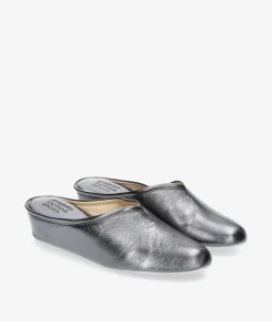 Chinela KOSMA 4840 en plata