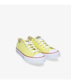 Deportivos ConverseCTAS PLATFORM EVA LIFT-OX en amarillo