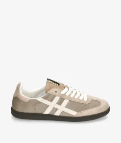 Deportivos CORINAM5520 en beige