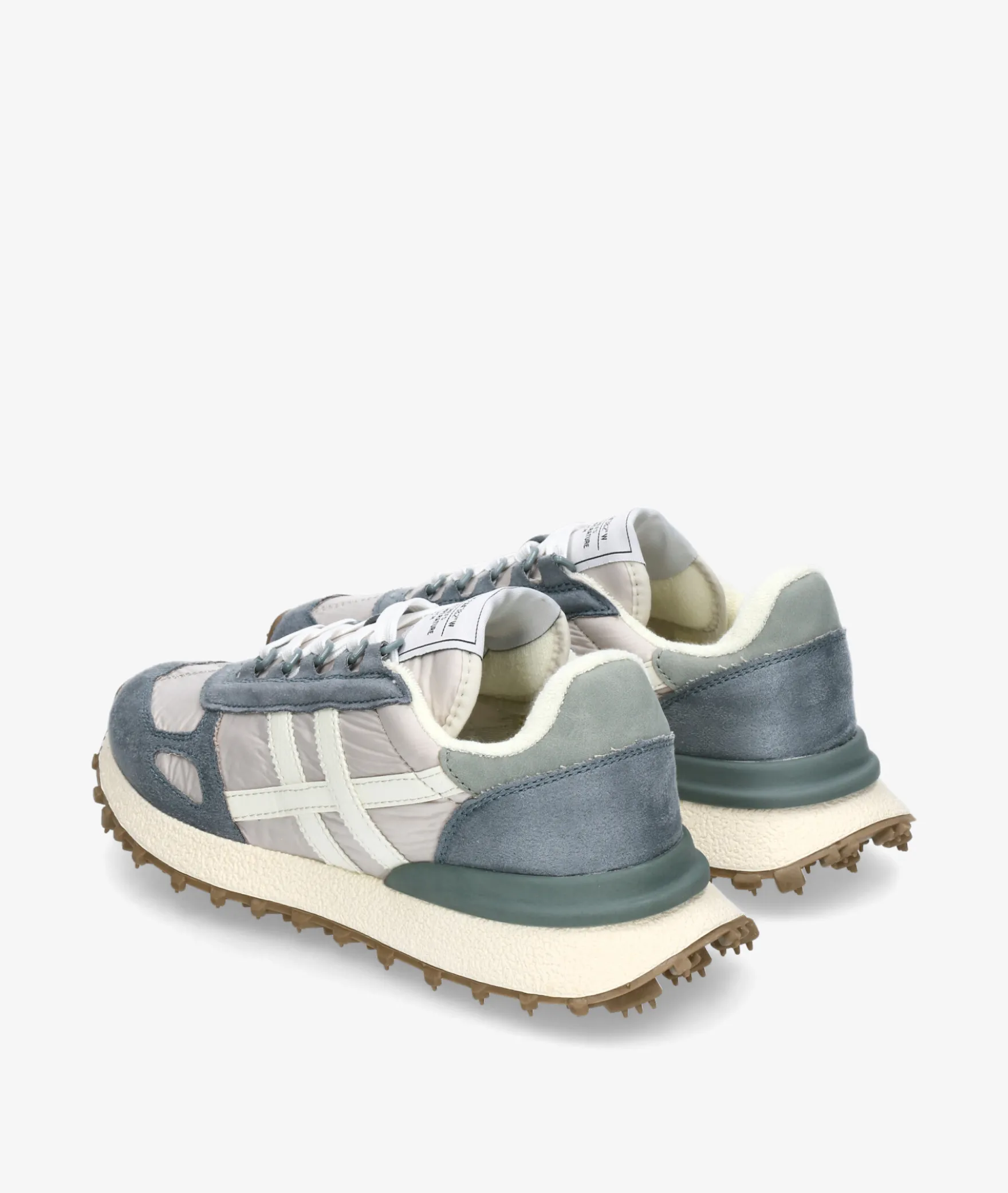 Deportivos CORINAM6065 en jeans