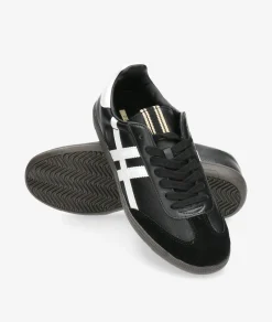 Deportivos CORINAM4505 en negro