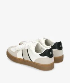 Deportivos Mustang60860 en blanco