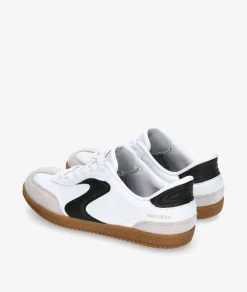 Deportivos Skechers 185322 en blanco