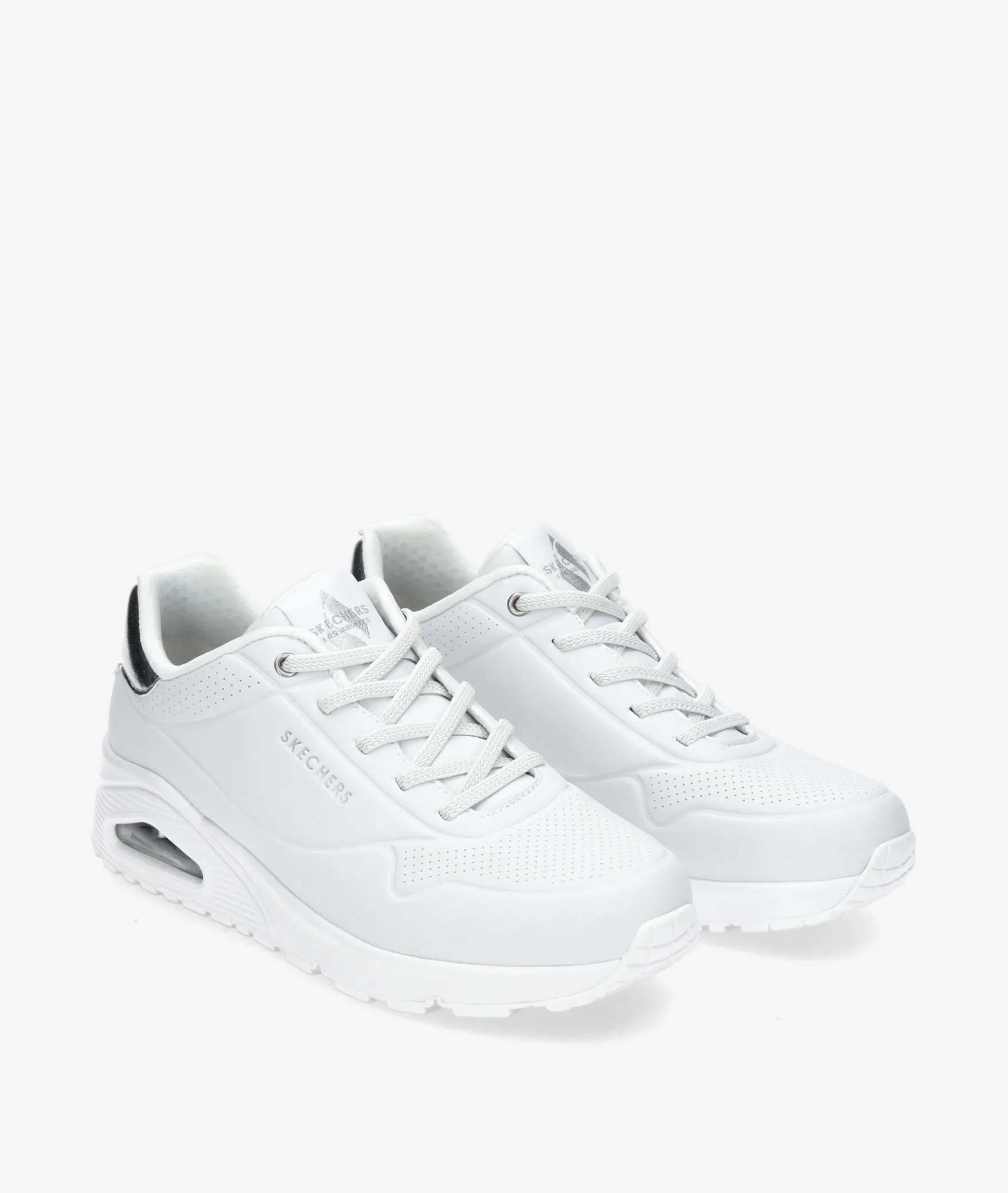 Deportivos Skechers 155196 en blanco