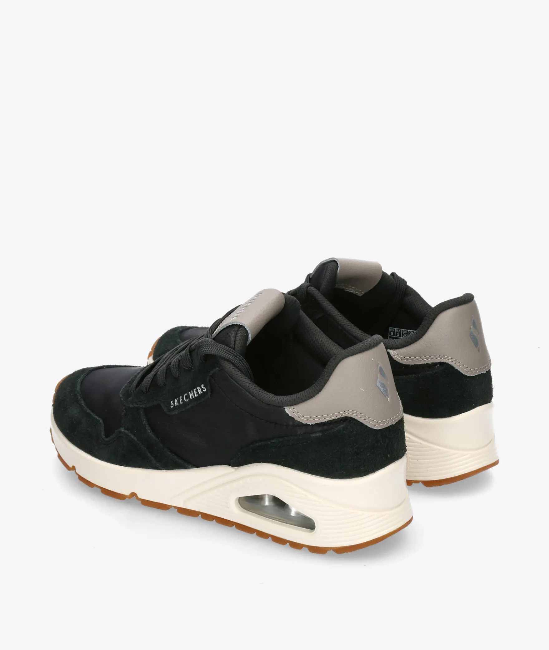 Deportivos Skechers 177857 en negro