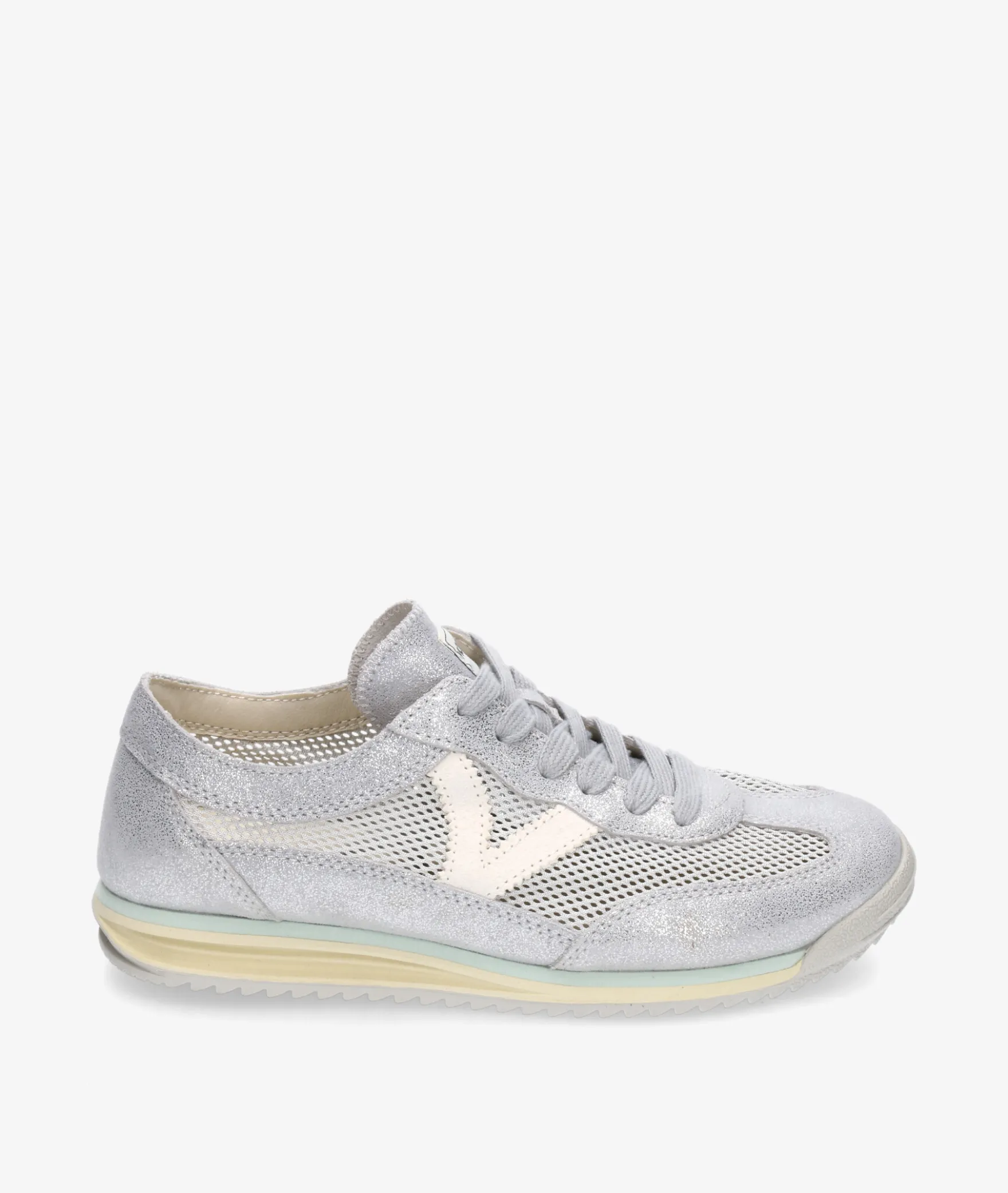 Deportivos Victoria1158107 en plata