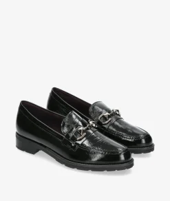 Mocasines Pitillos 10180 en charol negro