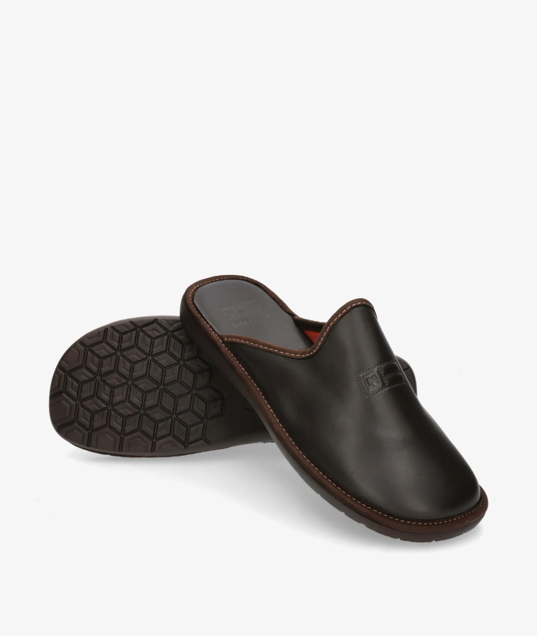 Zapatillas de casa Nordikas188/F en marrón
