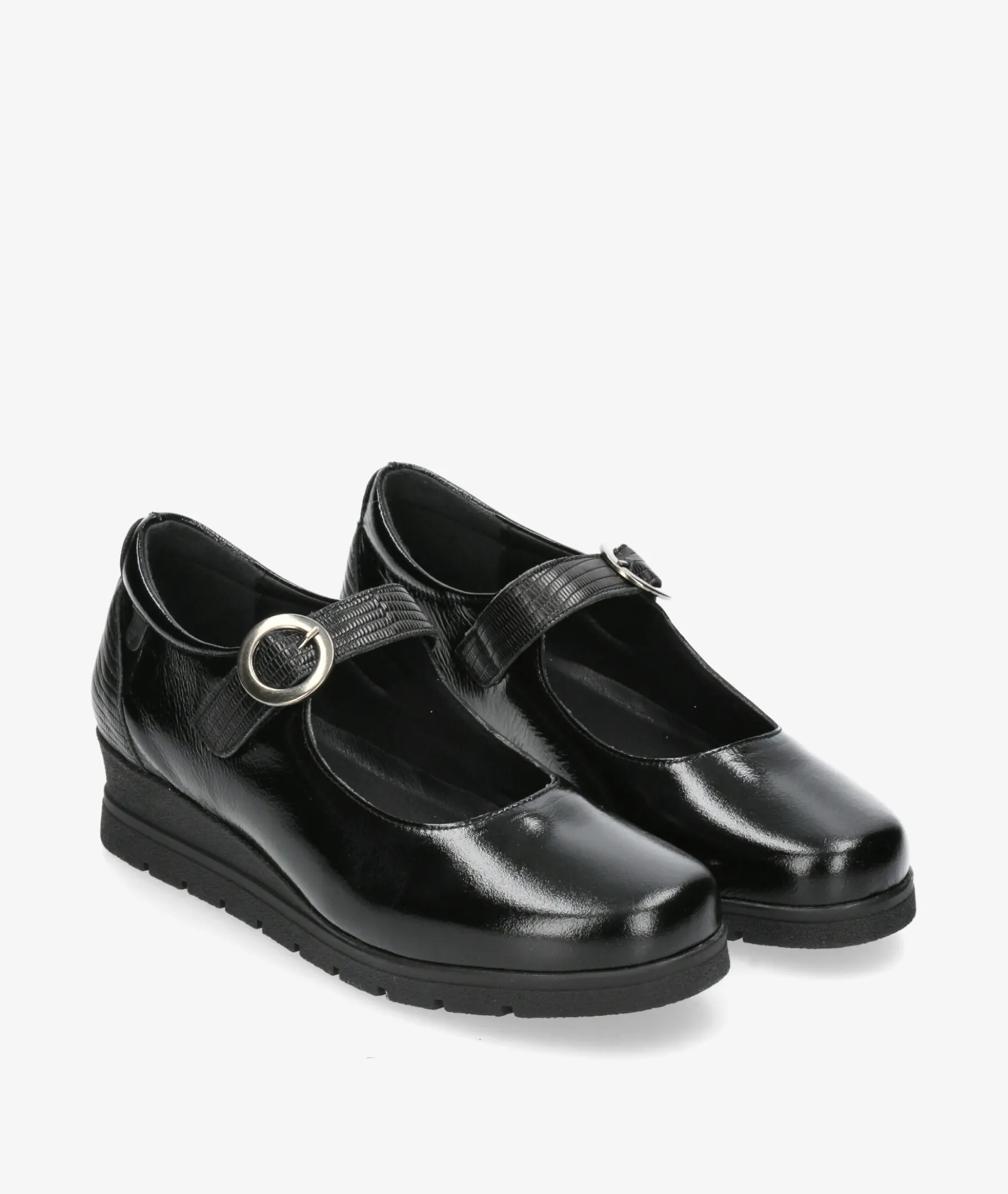 Zapatos confort Valeria´s 1522 en charol negro