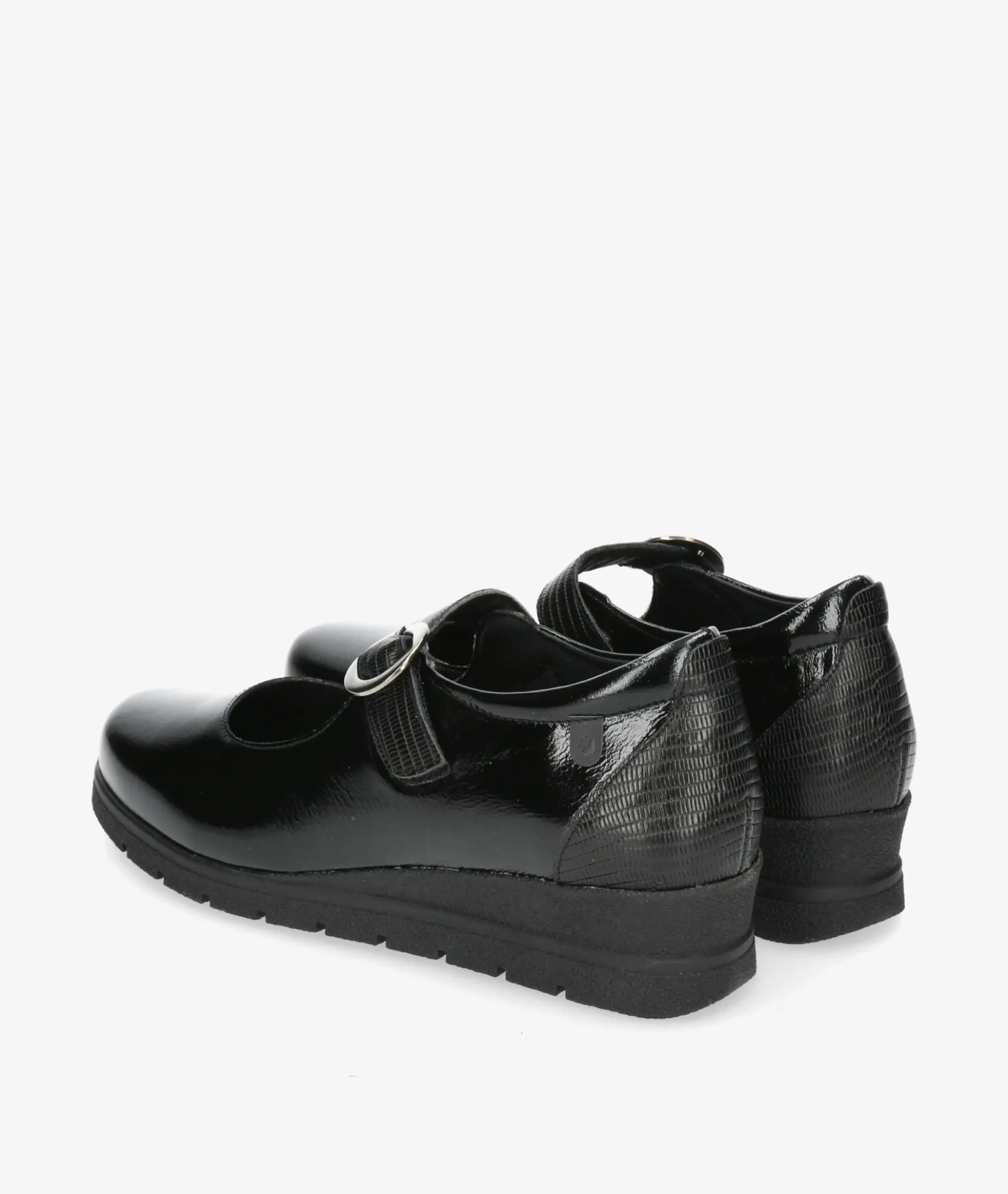 Zapatos confort Valeria´s 1522 en charol negro