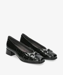 Zapatos de vestir Pitillos 10113 en charol negro