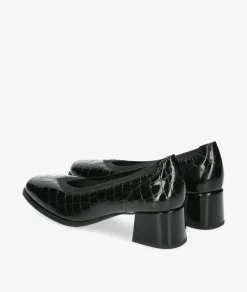 Zapatos de vestir Pitillos 10120 en charol negro