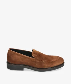 Zapatos de vestir Traveris 28092 en serraje marrón